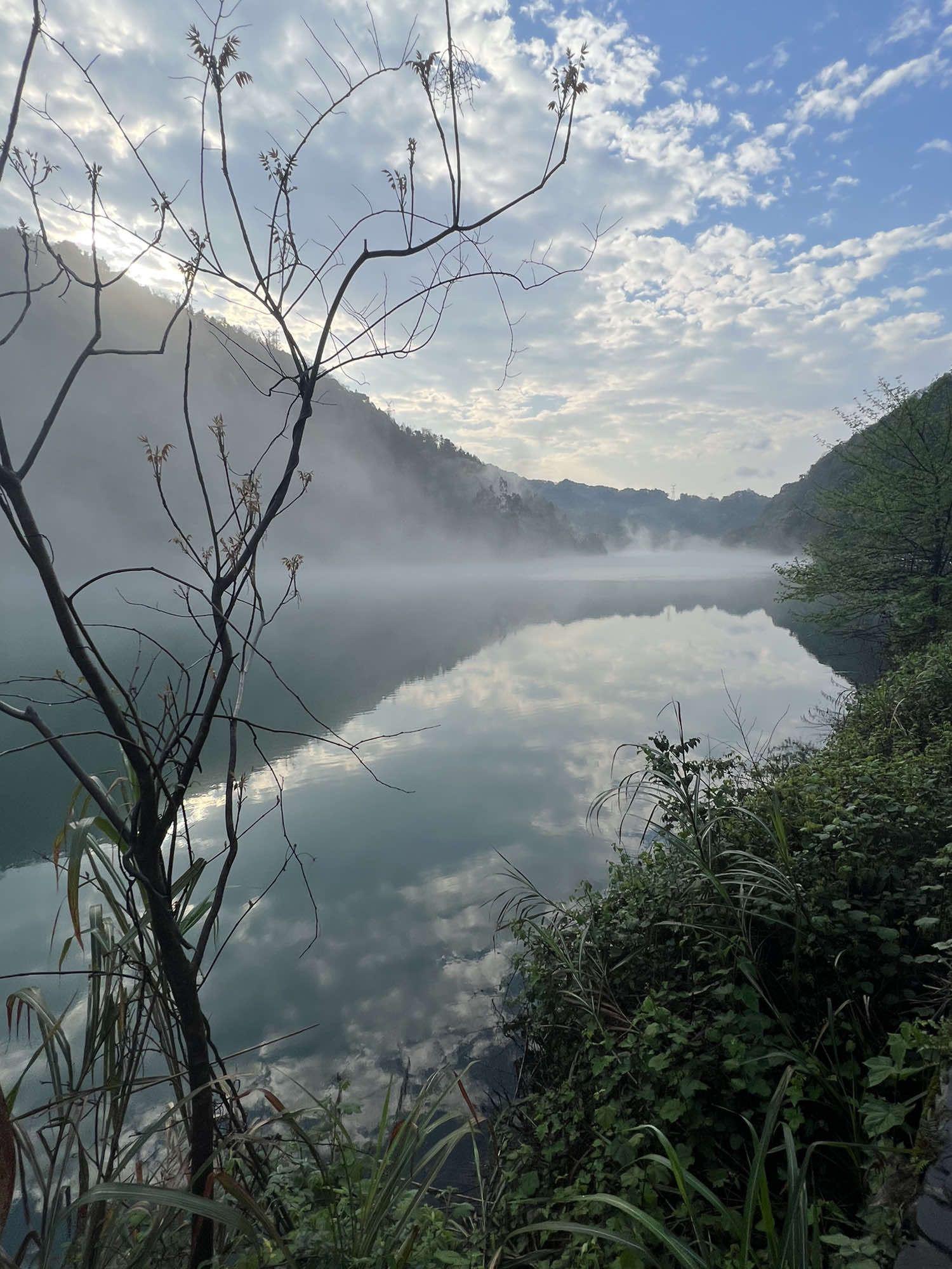 【湖南最值得去旅游的地方/湖南最值得去的旅游景点】-第2张图片