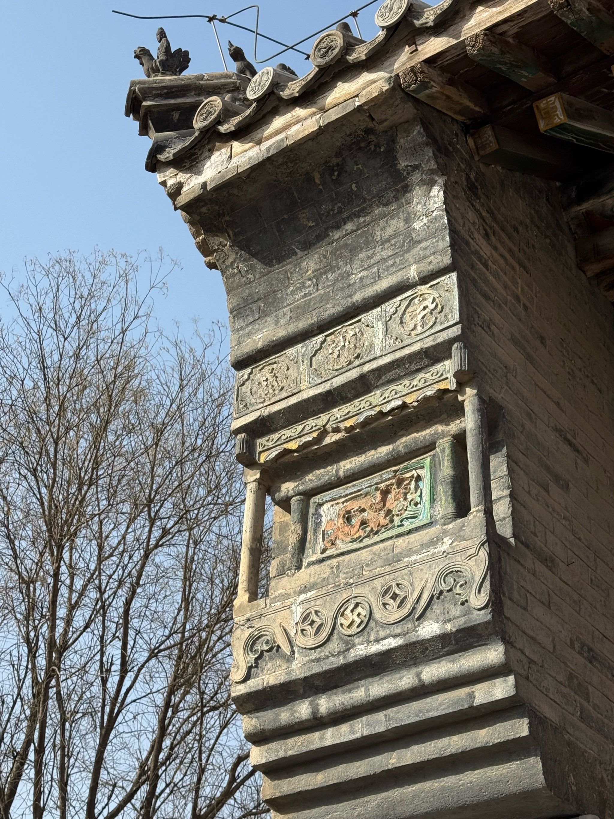 上海高架龙柱埋人了吗上海高架龙柱传说-第1张图片