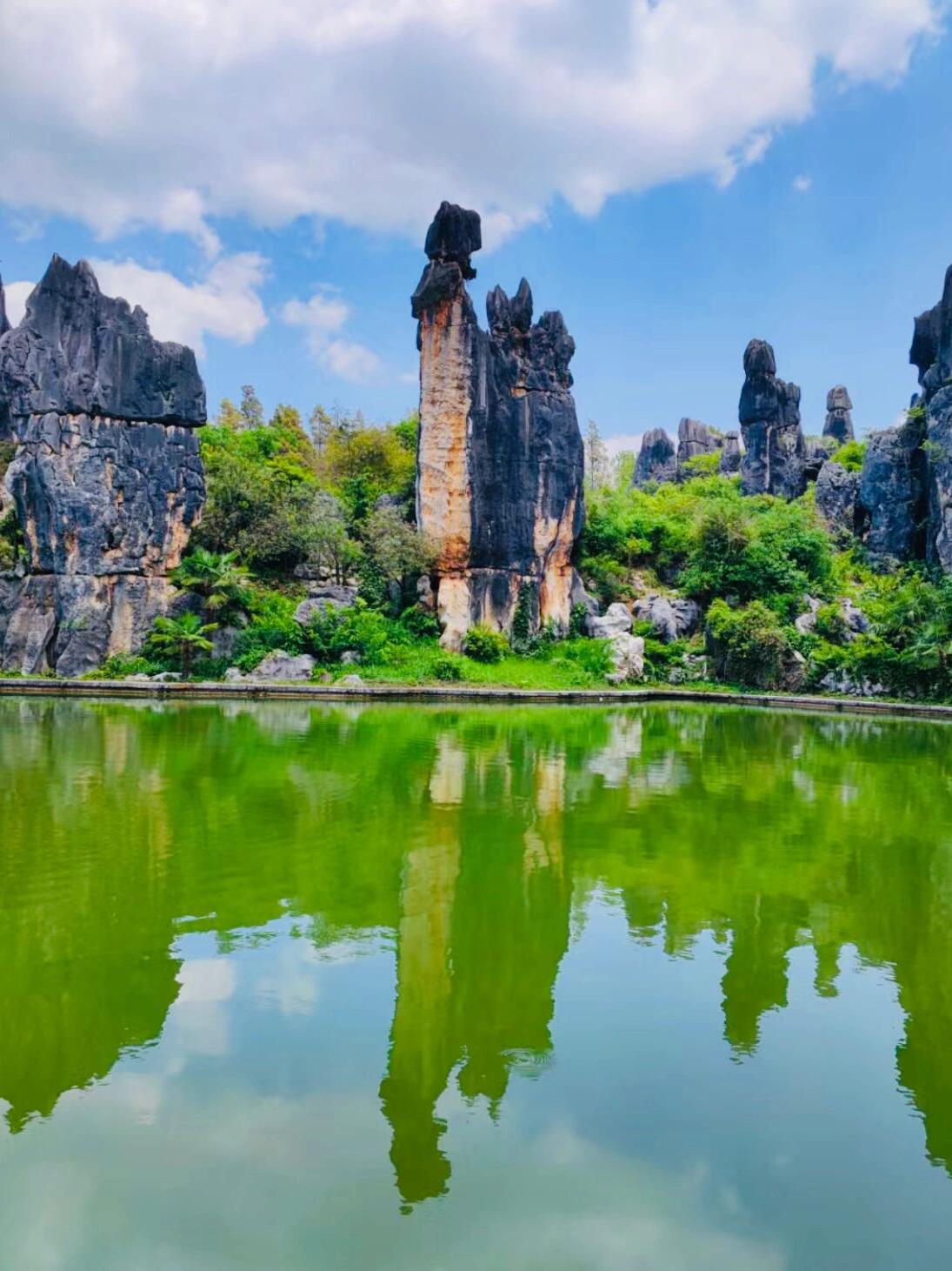 “昆明石林风景区	” 昆明石林风景区图片？-第1张图片