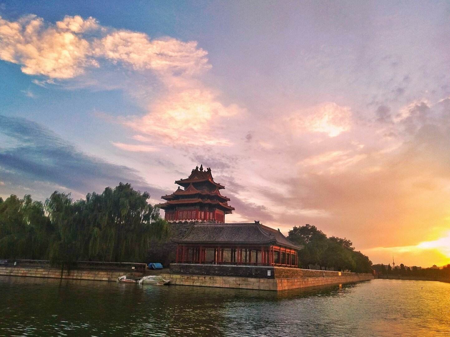 故宫为什么没人守夜故宫为什么晚上没有人看守-第1张图片