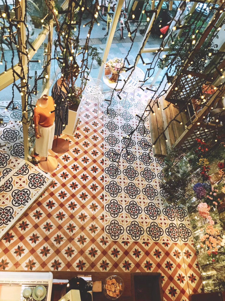 贵州红房子灵异事件-遵义红房子鬼楼视频-第1张图片