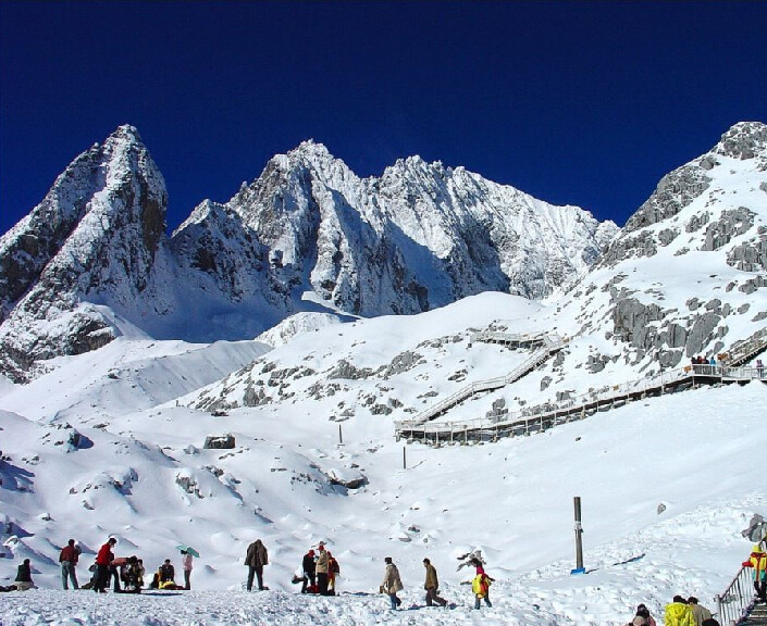 “丽江旅游团大概多少钱	” 丽江旅游团购价？-第1张图片