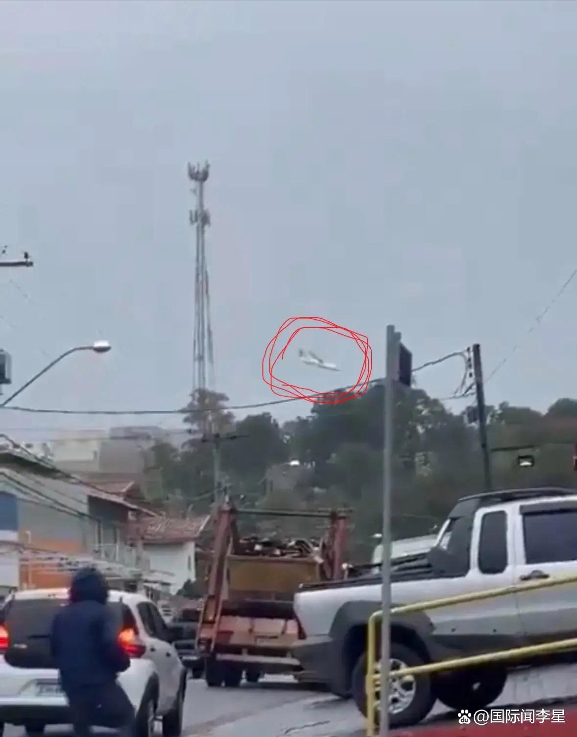 惨不忍睹飞行员遗体.飞行员 去世-第2张图片