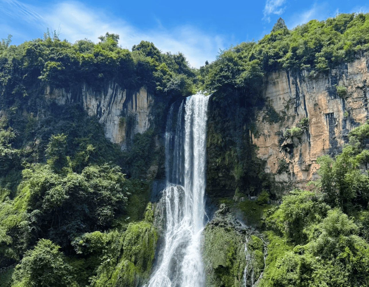 “贵州旅游攻略必去景点	” 贵州旅游攻略必玩？-第1张图片