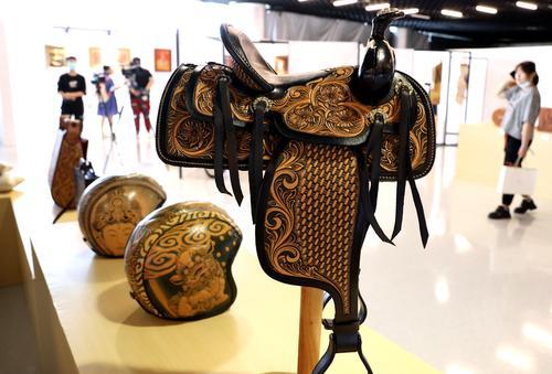 “央视前十皮雕品牌” 中国皮雕排名前十榜？-第2张图片