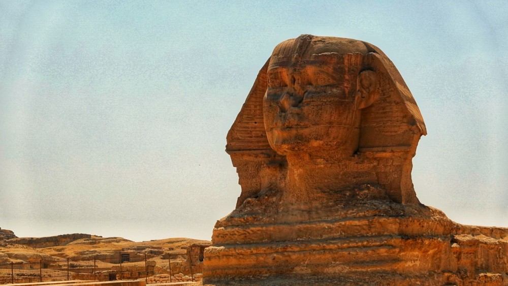 海底金字塔未解之谜-15000年前的海底金字塔-第2张图片