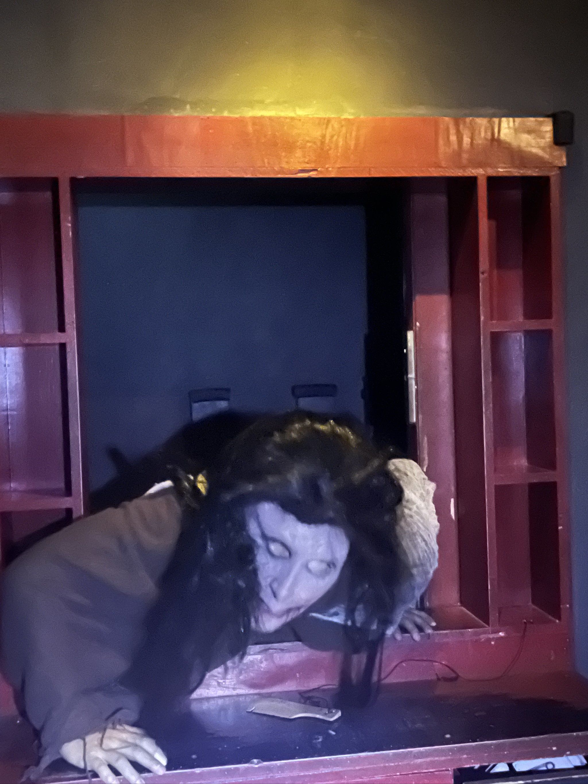 电梯里的恐怖事件︰(电梯里的恐怖电影)-第1张图片